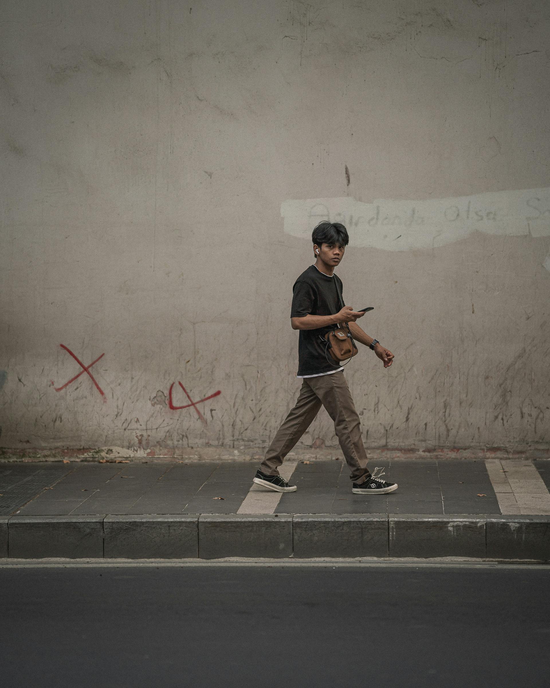 Random appearance of angel number 4